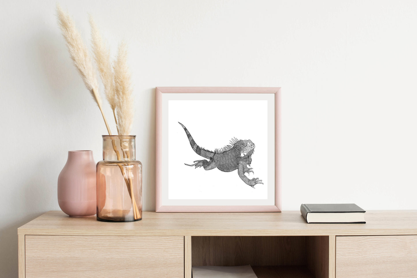Iguana - Illustrated Print by Thomas Little