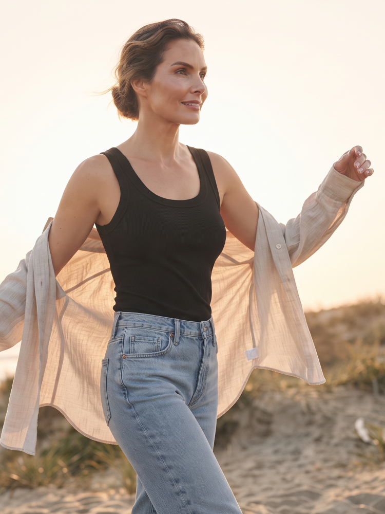 Essential Basic Rib Tank Top with Built in Bra (Black color) - by Rosa Clothing®