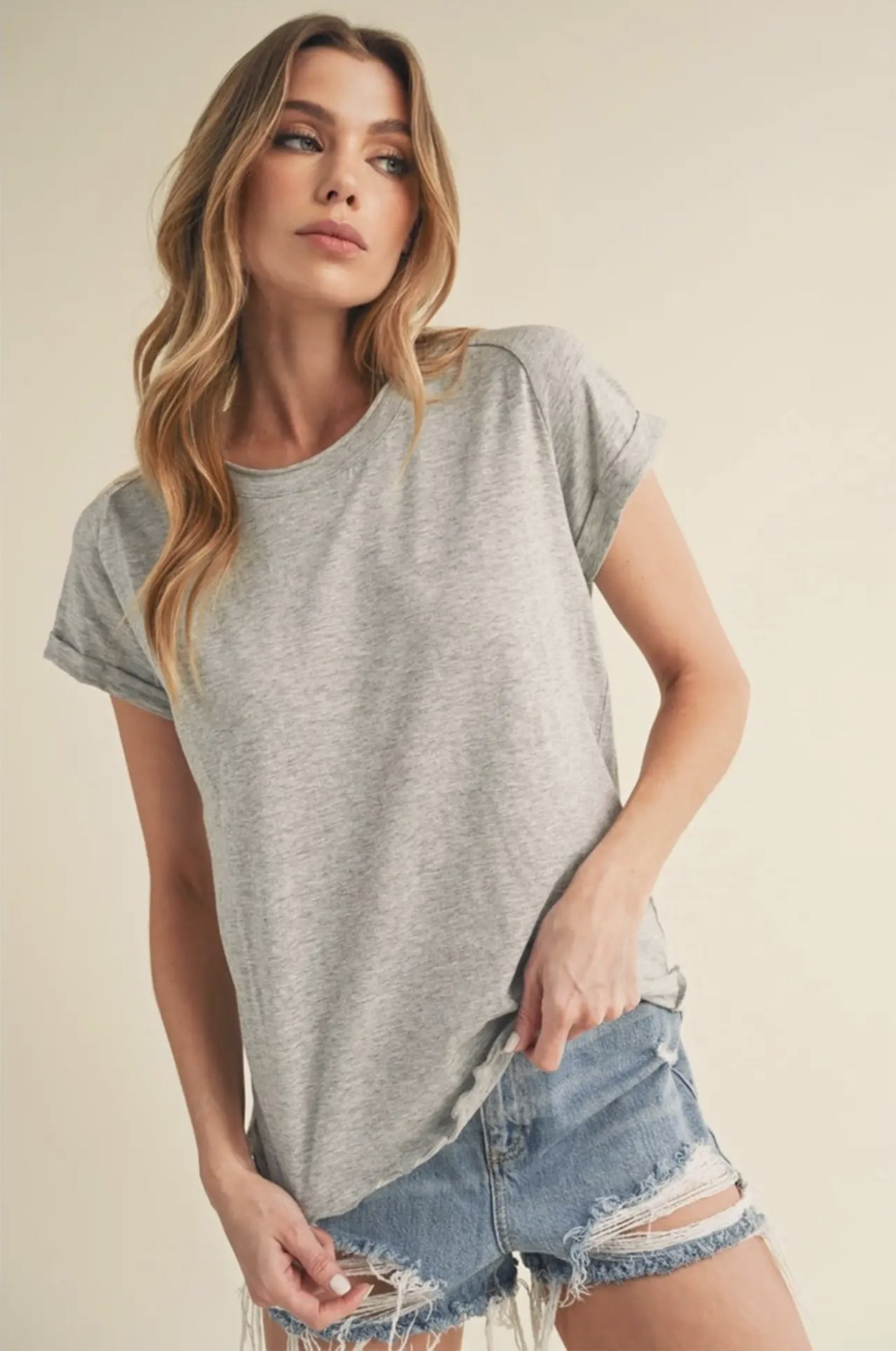 Gwen Tee (Heather gray color) - by AEMI+CO®
